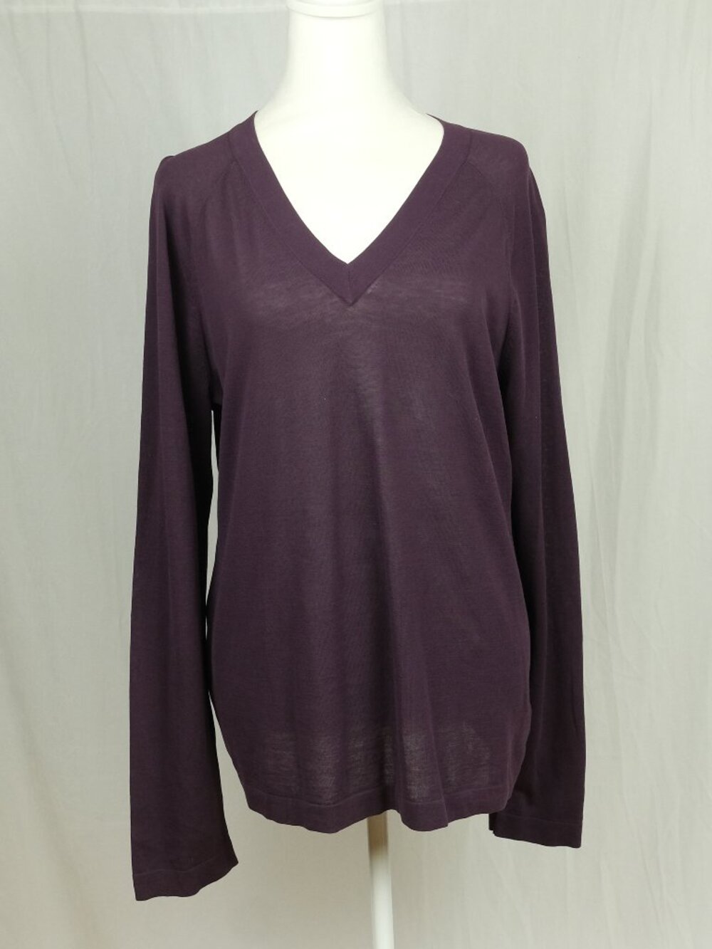 Martin + OSA V-Neck Sweater Long Sleeve Purple Size XL Minimalist Style